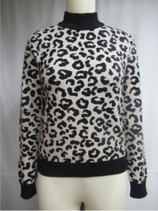Suéter Ligero para Mujer, Estampado de Leopardo Jacquard, Mezcla de Poliéster/Nailon/Viscosa, Manga Larga, Cuello Redondo, Corte Holgado, Invierno - Product Image 2