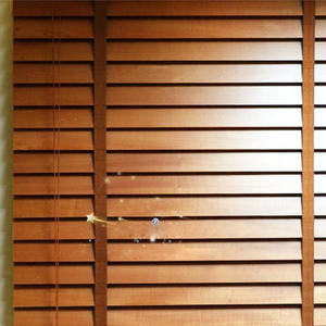 लंबी सेवा जीवन इंजन और बेस लकड़ी और बांस काटने के लिए मोटर कोर घटकों के साथ डबल पक्षीय लकड़ी के वेनिटियन अंधा - Product Image 1