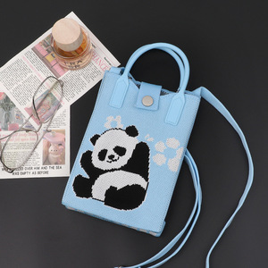 Sac à main décontracté pour femme, nouveau modèle léger, sacoche portable multifonctionnelle pour téléphone portable, fermeture ouverte, en polyester, pour usage quotidien - Product Image 1