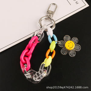 พวงกุญแจอะคริลิคสไตล์อเมริกันรูปดอกไม้ พร้อมจี้ห้อยกระเป๋าหลากสีสัน ดีไซน์เก๋ไก๋สำหรับคู่รัก - Product Image 2