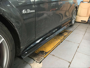 Panneaux de culbuteur de jupes latérales en Fiber de carbone W204 pour <span class=keywords><strong>Mercedes</strong></span>-<span class=keywords><strong>Benz</strong></span> <span class=keywords><strong>classe</strong></span> C W204 <span class=keywords><strong>C63</strong></span> <span class=keywords><strong>AMG</strong></span> 08-15 - Product Image 4
