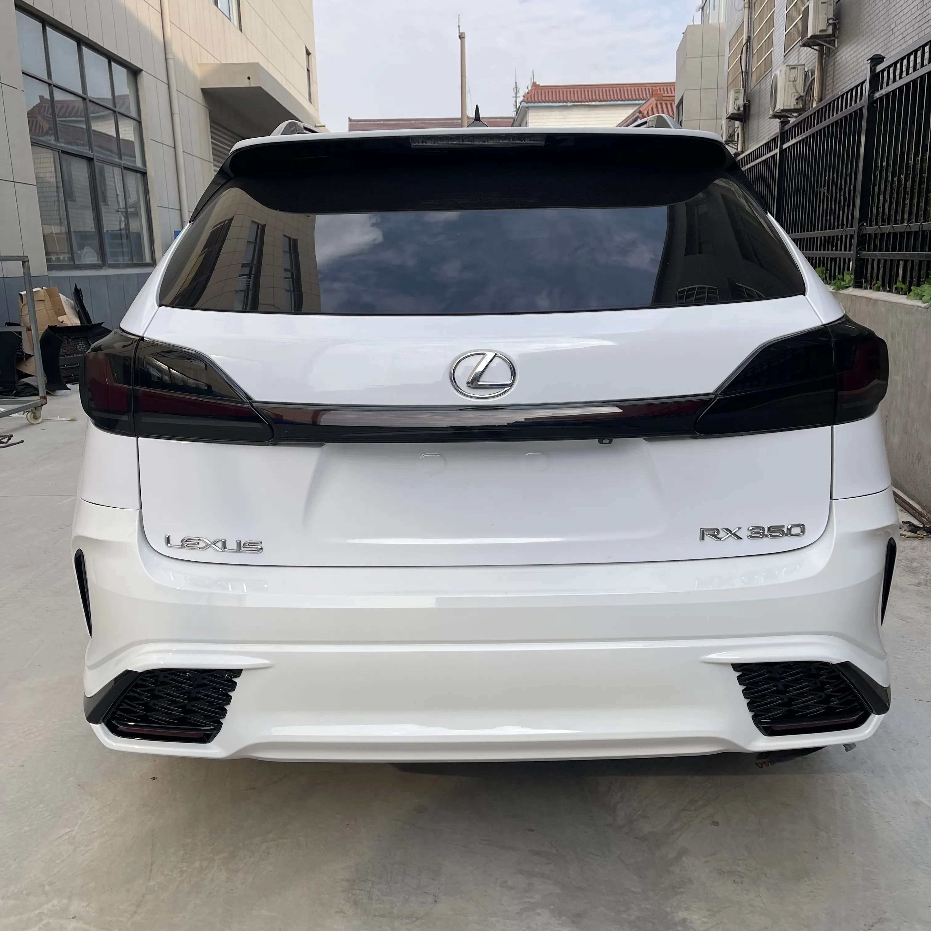 MX FACTORY OLD UPGRADER TO NEW BODY KITS FOR LEXUS RX 2009-2015 NEWEST DESIGN