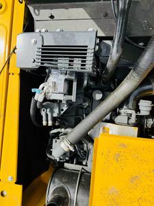 รถขุดตีนตะขาบ Komatsu PC130 มือสองคุณภาพสูง ปี 2022 นำเข้าจากญี่ปุ่น เครื่องยนต์ดีเซล ปั๊มไฮดรอลิก 0-2000 ชั่วโมง - Product Image 4