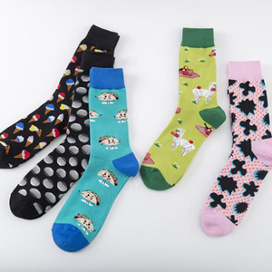 Chaussettes en coton alpaga puzzle hérisson personnalisé à pois de fabricant chinois - Product Image 2