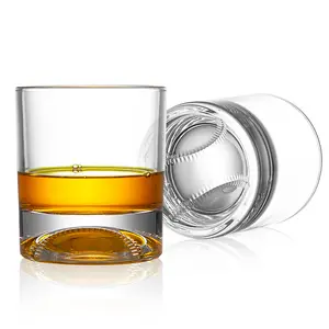 批发热卖饮料底部无铅水晶棒球足球设计独特的酒吧威士忌玻璃杯