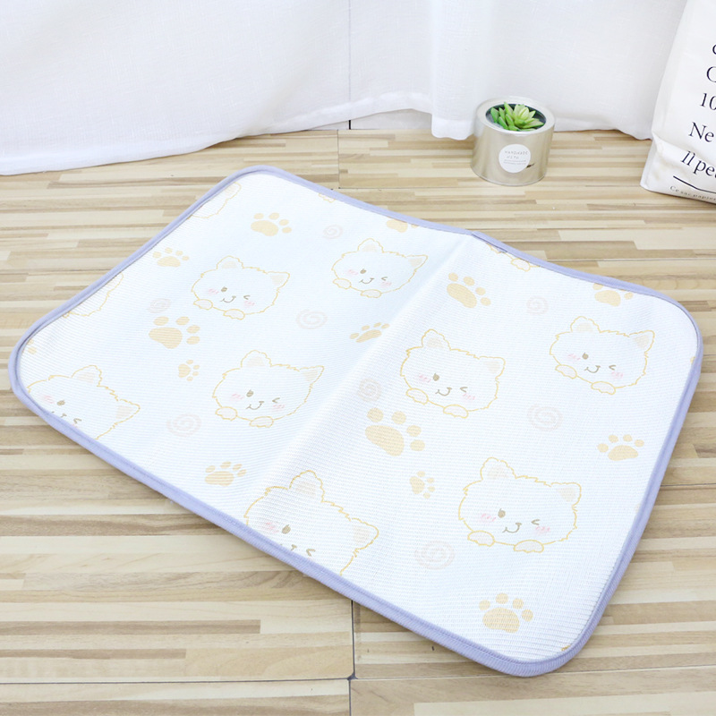 [Nouveau tapis en soie glacée] - Imprimé patte d'ours en peluche