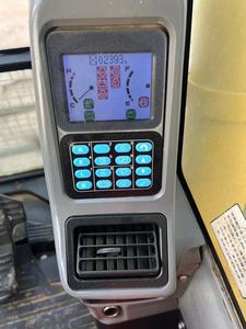 Excavadora de orugas Komatsu de segunda mano, excavadora japonesa multifunción con componentes de motor central, modelos PC200 y PC400 - Product Image 3