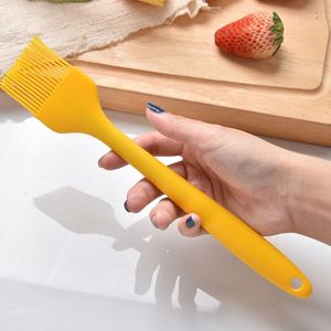Food Grade Silicone Barbecue Oil Brush BBQ Grill Pastry Basting Oil Brush Non-stick Kitchen Cooking for Spreading Oil Brush - Product Image 5