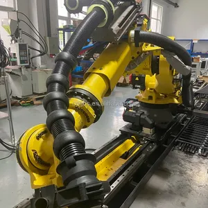 Bending Resistance CNGBS Hose Packages For FANUC M-10IA 6-axis Industrial Welding Steel Robot For Protectiving Robot Cables