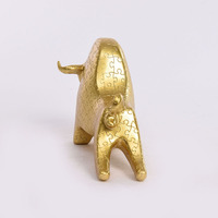 Ornements en or créatifs Puzzle en résine de bureau Statue de taureau géométrique Figurine animale pour la décoration intérieure