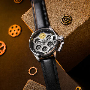 Reloj de cuarzo de acero inoxidable 316L de alta gama, estilo bala, hueco, giratorio, deportivo, resistente al agua, para hombre, de moda de lujo, con envío directo. - Product Image 3