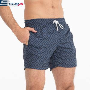 Venta al por mayor de traje de baño de secado rápido para hombre logotipo personalizado verano ropa de baño playa impermeable patrón de animales pantalones cortos de <span class=keywords><strong>surf</strong></span> con logotipo personalizado - Product Image 1