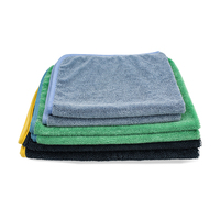 Serviette de lavage de voiture personnalisée en gros nettoyage tissu en microfibre absorption d'eau sans laisser de taches d'eau serviettes en tissu en microfibre