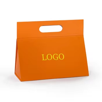 Boîte cadeau en papier magnétique pliable de forme triangulaire, écologique et personnalisée, de luxe, pour l'expédition de colis plats
