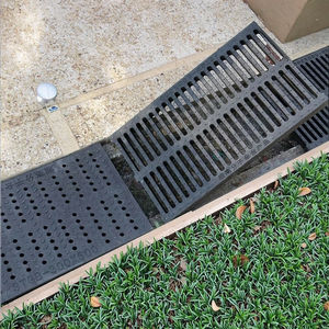 Placas de cubierta de rejilla de drenaje de Metal resistente de estilo moderno Material de acero duradero para parques de villas al aire libre - Product Image 5