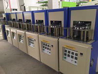 Machine de soufflage de bouteilles semi-automatique HZ-880 pour le moulage par étirage-soufflage de bouteilles PET écologiques