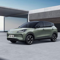 Voiture électrique confortable Wuling Bingo Plus EV, SUV urbain avec 5 sièges et écran de 10,1 pouces, véhicule pour les trajets en ville, en stock