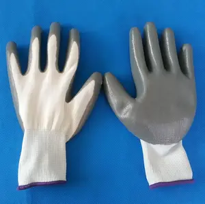 Bán buôn mịn Nitrile găng tay trong liền mạch dệt kim Polyester Lót cho tay bảo vệ