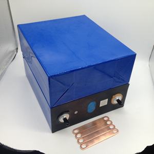 3.2 V304AH 72174205 Prismatische Lifepo4-Batteriezelle mit geschweißten Schrauben, Muttern und Sammel schienen - Product Image 2