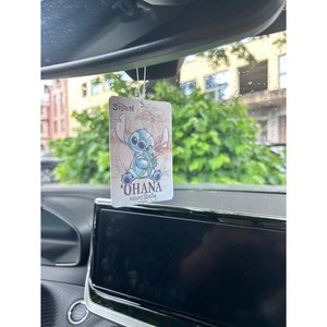 Deodorante per auto Cartoncino Stitch - Fragranza Tropical Sky - Product Image 3