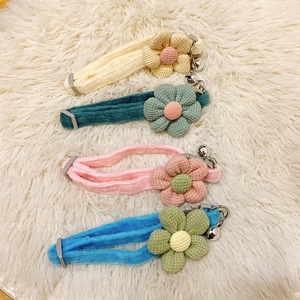 Collares de flores bonitos al por mayor de fábrica para gatos, perros pequeños, collares ajustables y pañuelos/lazos para gatitos y cachorros. - Product Image 4