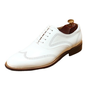 White leather <b>shoes</b> - men's business formal dress, genuine leather pointed-toe English patterned brogue <b>shoes</b> - Product Image 5