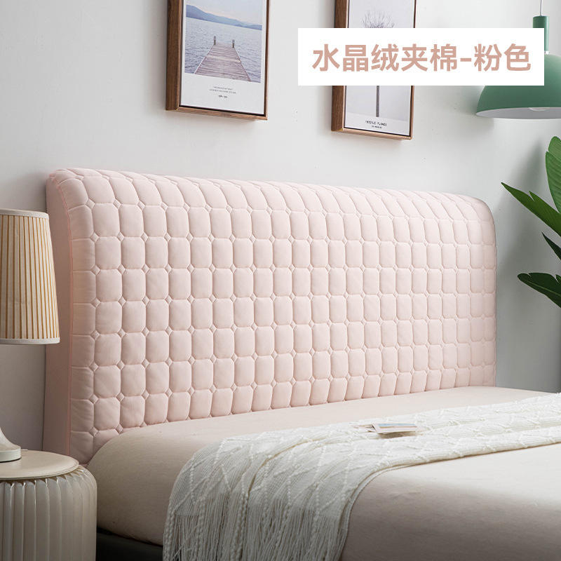 สีชมพู - ผ้ากำมะหยี่คริสตัลลายควิลท์ทรงสี่เหลี่ยมขนาดเล็ก