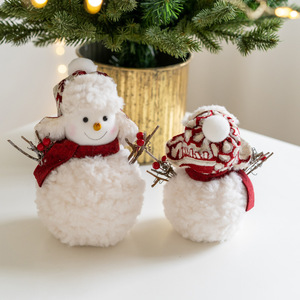 Décoration de Noël, poupée bonhomme de neige en peluche tricotée, ornement de table pour la décoration de Noël, cadeaux pour enfants du Nouvel An - Product Image 3