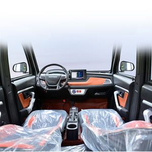 Camioneta Eléctrica de 4 Ruedas para Adultos, Fabricada en China, Tracción Trasera, Asientos de Cuero, Portaequipajes Metálico, Cámara Trasera, Kit para 5 Pasajeros - Product Image 5