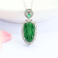 Pendentif en jadéite naturelle de qualité A Juan Yu, motif feuille entièrement verte, style ethnique, collier pour femme, vente en gros, e-commerce en direct