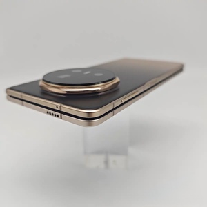 HONR Magic V5 สมาร์ทโฟนหน้าจอ AMOLED ขนาด 7.9 นิ้ว ความจุ 16GB 512GB รองรับ 5G ระบบปฏิบัติการ Android 14 แบตเตอรี่ 5820mAh รองรับการชาร์จเร็ว 66W พร้อมที่ชาร์จ - Product Image 3