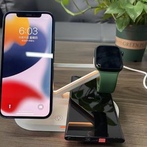 Gadgets technologiques les plus populaires 2024 Nouveau chargeur sans fil portable avec veilleuse - Product Image 6