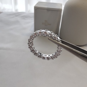 Anillo de Diamantes de Corte Ovalado Sintético Cultivado en Laboratorio de 10 Centavos 0.1 Ct, Eternidad Completa o Media Eternidad - Product Image 4