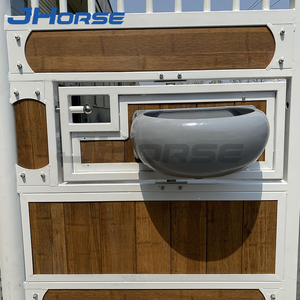 Kits d'écuries modulaires préfabriquées à vendre, design européen classique de luxe en plein air, construction d'<span class=keywords><strong>abris</strong></span> équestres - Product Image 5