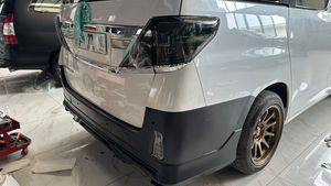 Per a yo <span class=keywords><strong>ta</strong></span> 2008-2014 Alphard aggiornamento a Alphard SC kit di conversione per Alphard20 convertire Alphard30 modello accessori esterni - Product Image 4