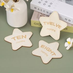 Cartes de jalons de développement pour bébé en bois naturel, gravées au laser, style minimaliste étoilé, cadeau souvenir esthétique pour nouveau-nés - Product Image 3