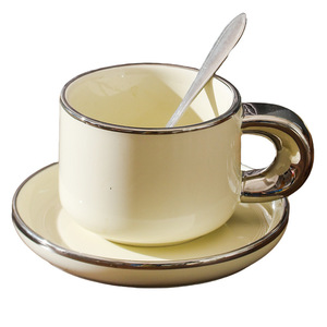 Elegante Set Tazza da Caffè in Ceramica con Bordo Argentato, Piattino e Cucchiaino, Tazza da Tè in Porcellana per Casa, Caffetteria, Matrimoni, Tè Pomeridiano, Regalo - Product Image 6