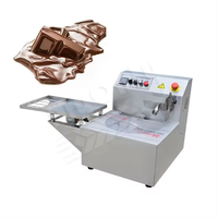 Machine industrielle de tempérage et de moulage du chocolat, machine de fusion et de tempérage du chocolat, et petit équipement de fabrication de chocolat