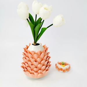 Vase en céramique nordique haut degré fait à la main, feuilles 3D brillantes, Vase contemporain pour la décoration de la maison, fleur de luxe, mariage personnalisé, 8 pouces - Product Image 1
