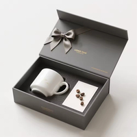 Anpassbare umwelt freundliche Geschenk papier boxen aus Pappe Glänzende/glänzende Matt laminierung Magnet griff Spot UV-Prägung High-End