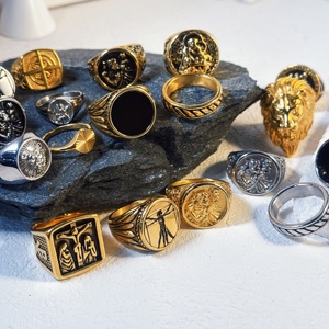 Nouvelle Arrivée Bague Lion pour <span class=keywords><strong>Homme</strong></span>, Anneau Torsadé Saint Christophe <span class=keywords><strong>Da</strong></span> <span class=keywords><strong>Vinci</strong></span>, Bague Chevalière Unique en Acier Inoxydable avec Onyx - Product Image 2