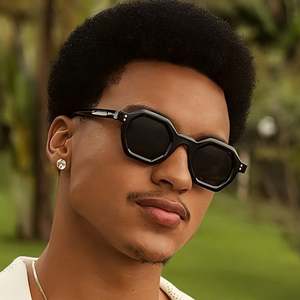 Gafas de Sol Retro 2025 con Logotipo Personalizado, Remaches Ámbar, Estilo Punk, Protección UV400, Poligonales, Pequeñas y Cuadradas para Hombre y Mujer - Product Image 5