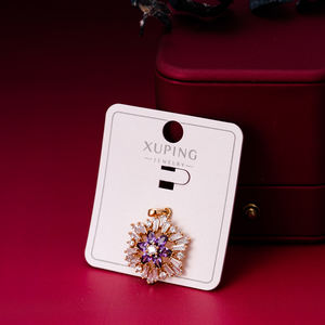 XUPING perhiasan grosir Aksesori jumlah besar berlapis emas wanita es keluar bunga hati bintang lucu kreatif mode liontin pesona - Product Image 5