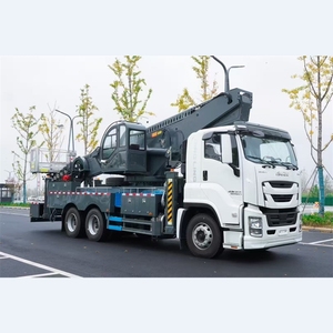 Nouveau camion de travail aérien télescopique diesel ISUZU GIGA 25m/32m/36m/45m/65m pour les opérations en haute altitude - Product Image 4
