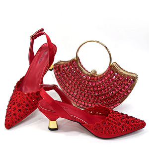 Shoe and <b>bag</b> set combination: Pointed-toe hollow diamond shoes + Fan-shaped wrist <b>bag</b>. All in pure diamond color and mixed color - Product Image 6