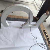 Lettres LED RGB à effet de poursuite en acrylique UV de qualité supérieure, signalétique de devanture en acier inoxydable, directement de l'usine
