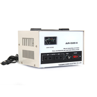Régulateur de tension automatique de type électronique AC AVR-1.5KVA