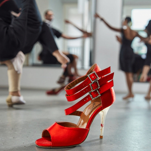 <span class=keywords><strong>Zapatos</strong></span> <span class=keywords><strong>de</strong></span> <span class=keywords><strong>baile</strong></span> <span class=keywords><strong>de</strong></span> salón latino con diamantes <span class=keywords><strong>de</strong></span> imitación, <span class=keywords><strong>zapatos</strong></span> <span class=keywords><strong>de</strong></span> <span class=keywords><strong>baile</strong></span> <span class=keywords><strong>de</strong></span> <span class=keywords><strong>Salsa</strong></span> elegantes, para mujer - Product Image 1