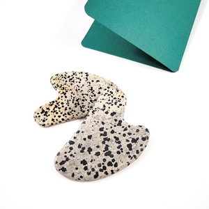 <span class=keywords><strong>Jaspe</strong></span> dálmata de corazón natural, piedra Natural gua sha, herramienta de masaje facial, nueva moda - Product Image 2