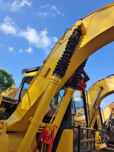 Excavadora de orugas mediana Komatsu de segunda mano, barata, de Japón, con motor central, componentes de motor PLC - Product Image 4